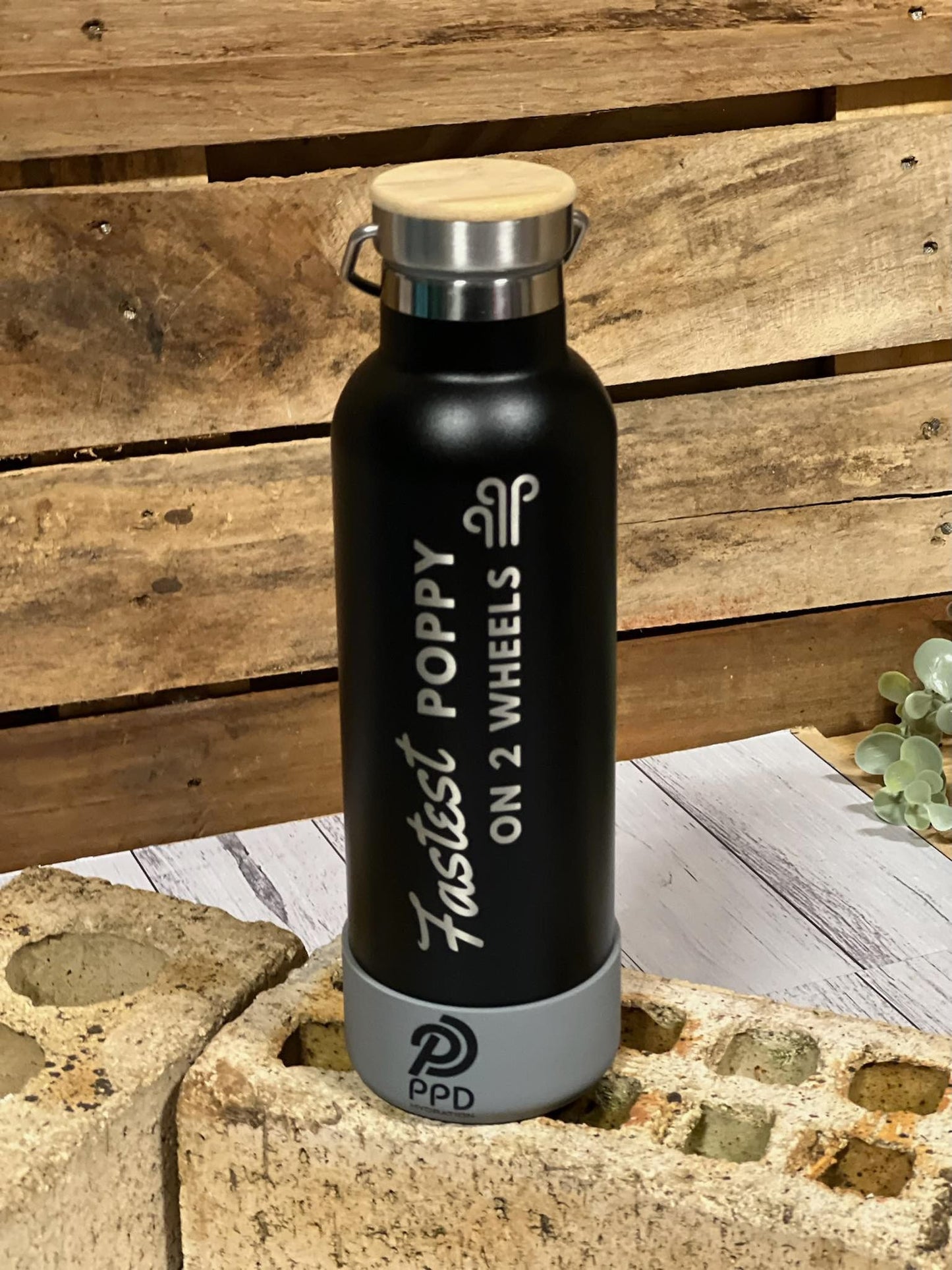 750ml Water Bottle - Black (25oz)